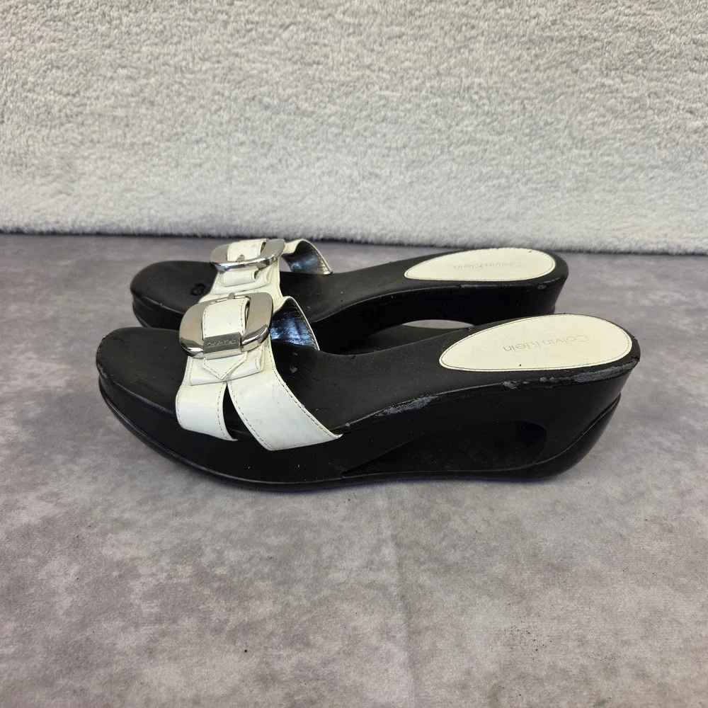 Calvin Klein Womens White Buckle Platform Wedge Slide Sandals Black Cutout Heel